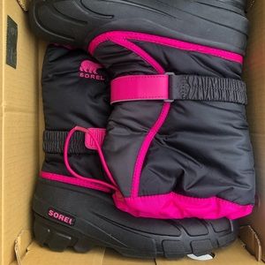 Sorel Youth Flurry Boots